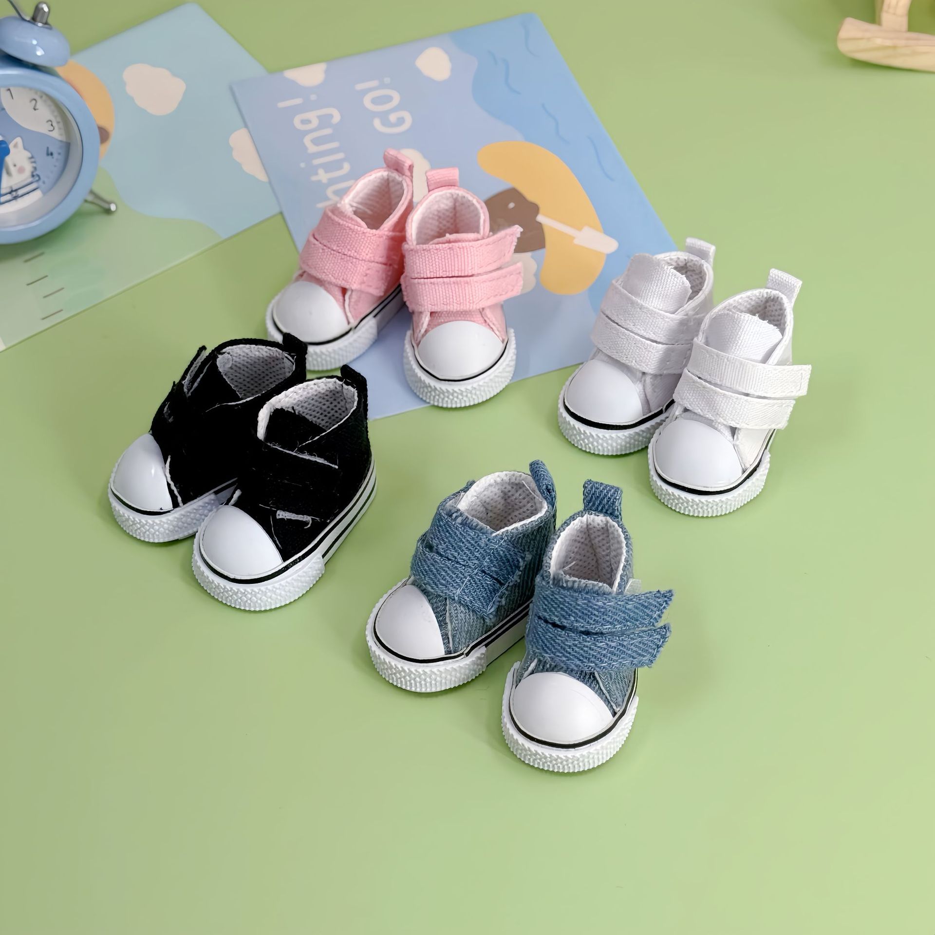 Sneaker Care Accessories - Fashion Casual Sneakers Flat Skate Shoes